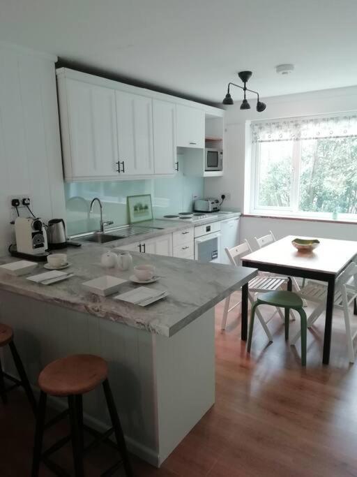 Cornwall Family Friendly Villa With Free Use Of Pool, Soft Play, Mini Golf, Tennis, Gym, Fitness Classes, Sauna And Ice Baths New Quay Dış mekan fotoğraf