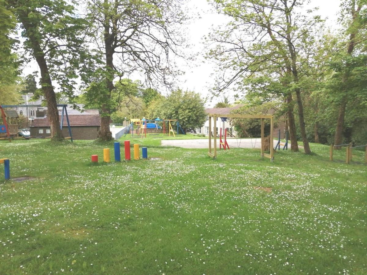 Cornwall Family Friendly Villa With Free Use Of Pool, Soft Play, Mini Golf, Tennis, Gym, Fitness Classes, Sauna And Ice Baths New Quay Dış mekan fotoğraf