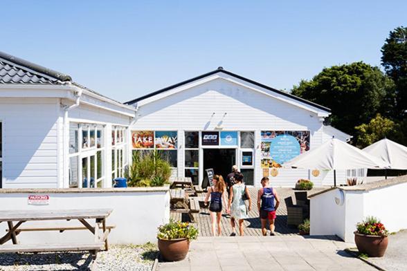 Cornwall Family Friendly Villa With Free Use Of Pool, Soft Play, Mini Golf, Tennis, Gym, Fitness Classes, Sauna And Ice Baths New Quay Dış mekan fotoğraf